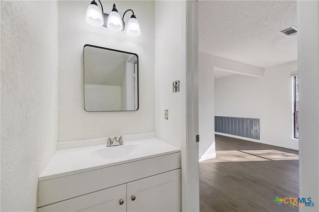 3413 Victoria Circle, Killeen, TX 76543