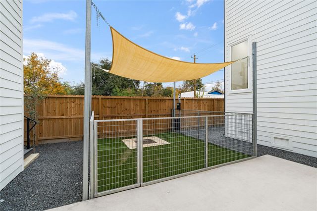 2959 Delafield Street, Houston, TX 77023