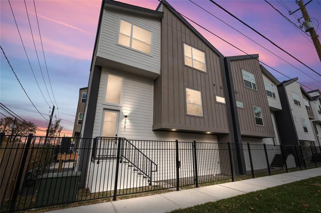 2959 Delafield Street, Houston, TX 77023