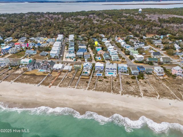 218 Water Oak Circle, Kure Beach, NC 28449