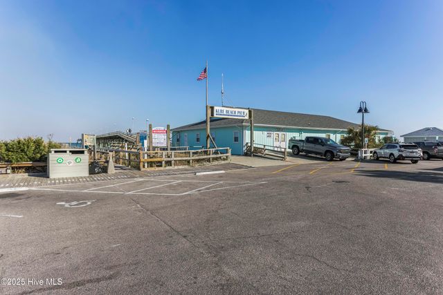 218 Water Oak Circle, Kure Beach, NC 28449