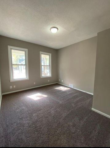 505 Beaumont Street, Saint Paul, MN 55130