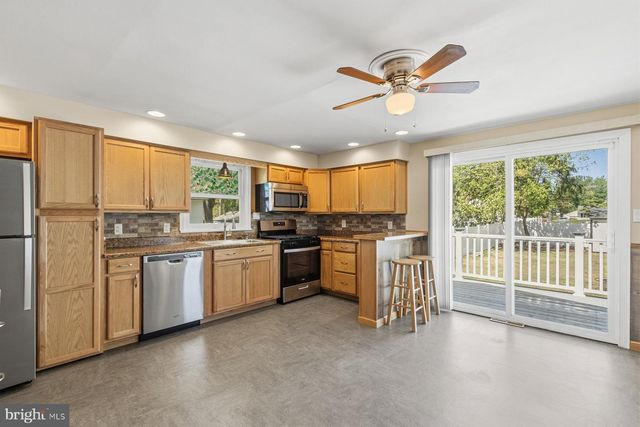 50 W PARK AVE, Lindenwold, NJ 08021