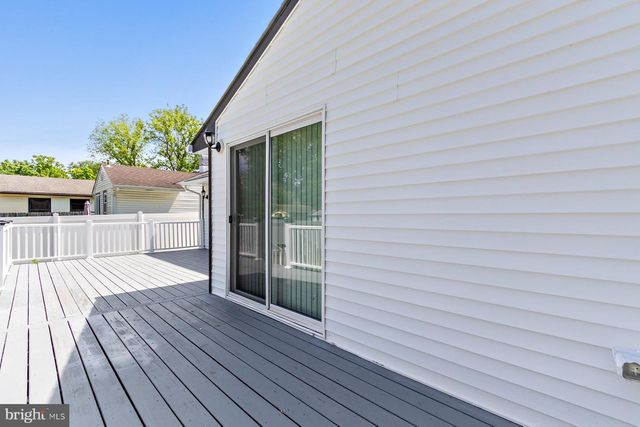 50 W PARK AVE, Lindenwold, NJ 08021