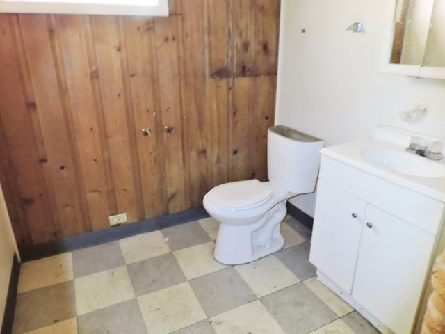 8005 S Campbell Avenue, Chicago, IL 60652