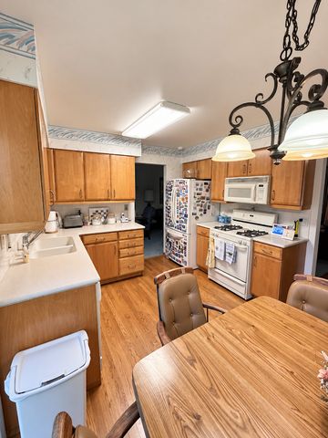 3 Alexandria Drive, Vernon Hills, IL 60061
