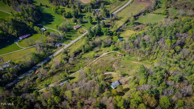 507 Ivan Greer Lane, Shady Valley, TN 37688
