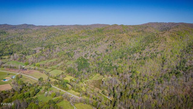 507 Ivan Greer Lane, Shady Valley, TN 37688