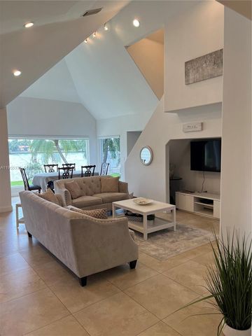 7601 Beachview Dr, North Bay Village, FL 33141