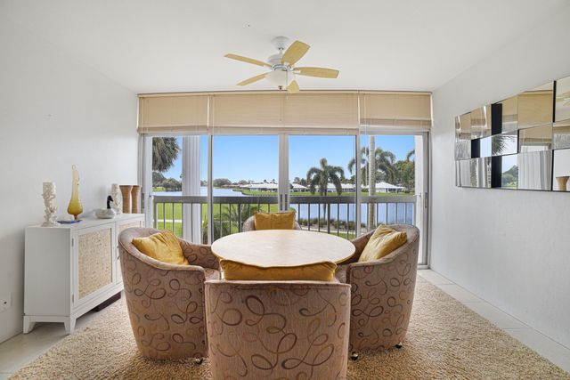 169 Atlantis Boulevard 205, Atlantis, FL 33462