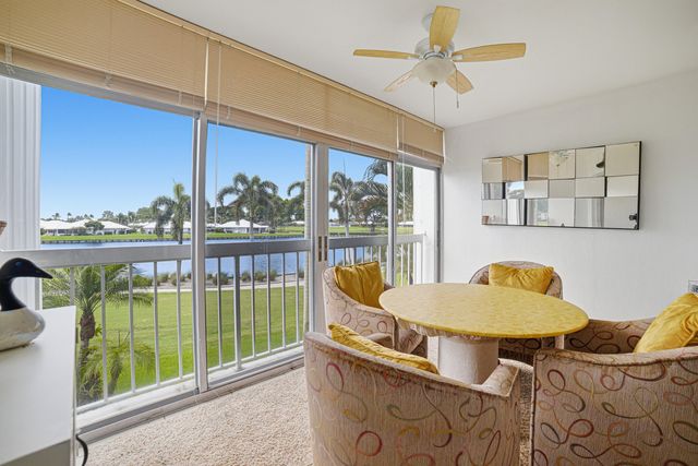 169 Atlantis Boulevard 205, Atlantis, FL 33462