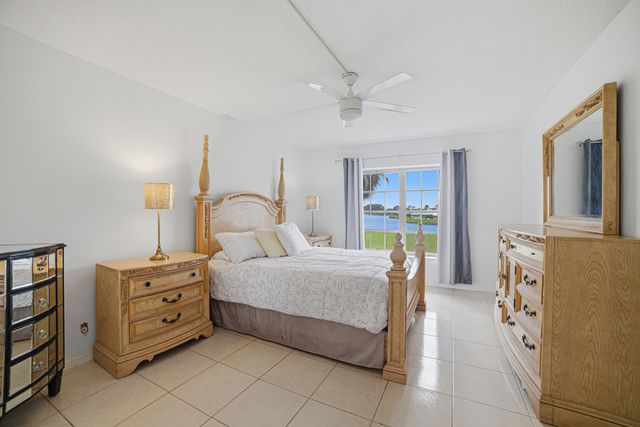 169 Atlantis Boulevard 205, Atlantis, FL 33462