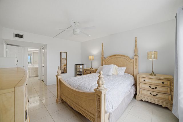 169 Atlantis Boulevard 205, Atlantis, FL 33462