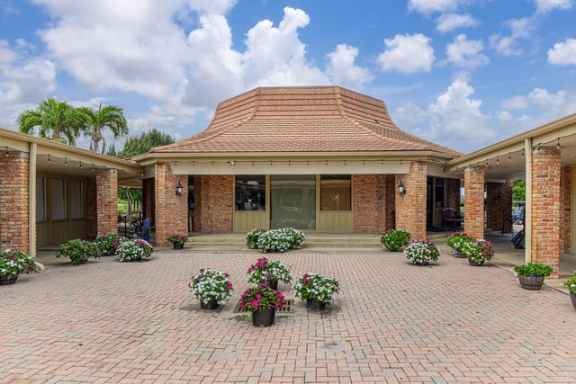 169 Atlantis Boulevard 205, Atlantis, FL 33462