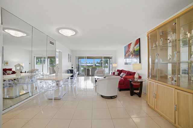 169 Atlantis Boulevard 205, Atlantis, FL 33462