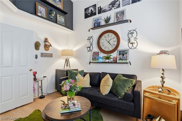 5320 Whitten DR 46, Naples, FL 34104