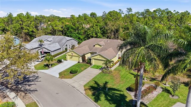 5320 Whitten DR 46, Naples, FL 34104