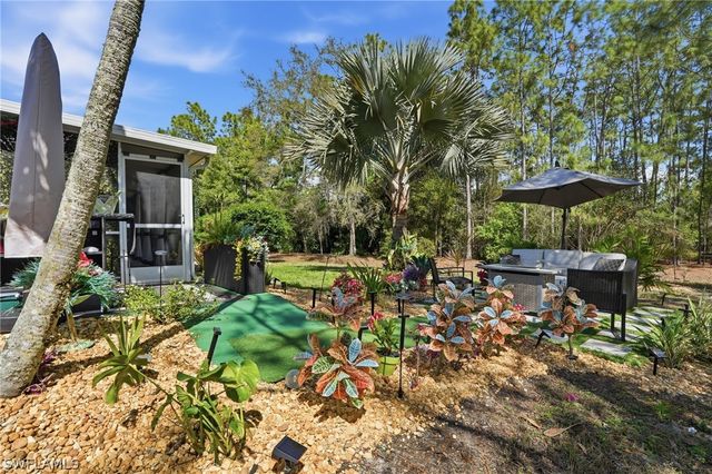 5320 Whitten DR 46, Naples, FL 34104