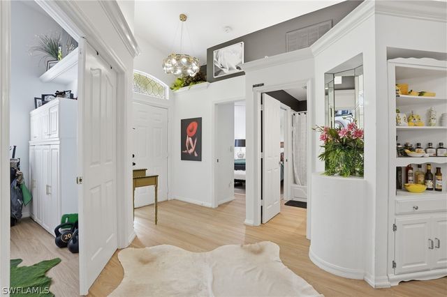 5320 Whitten DR 46, Naples, FL 34104