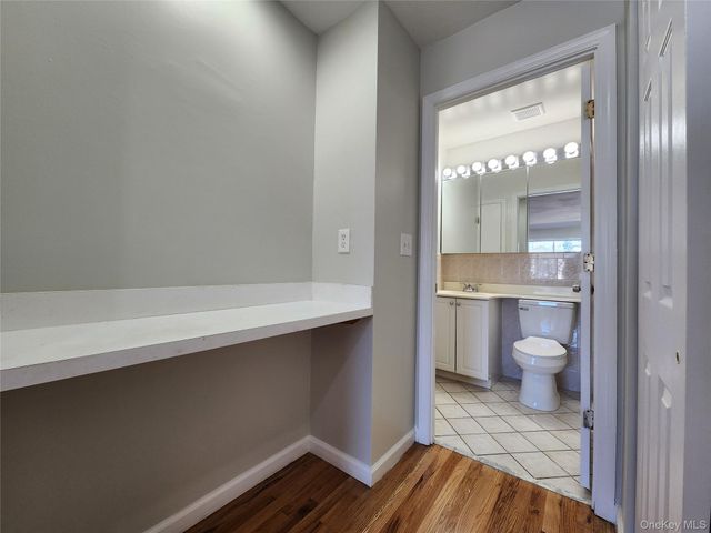 94-17 90th Avenue 2nd Floor, Woodhaven, NY 11421