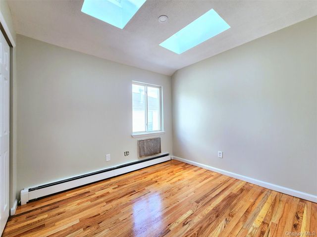 94-17 90th Avenue 2nd Floor, Woodhaven, NY 11421