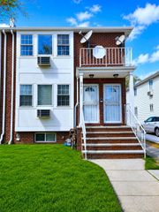 94-17 90th Avenue 2nd Floor, Woodhaven, NY 11421