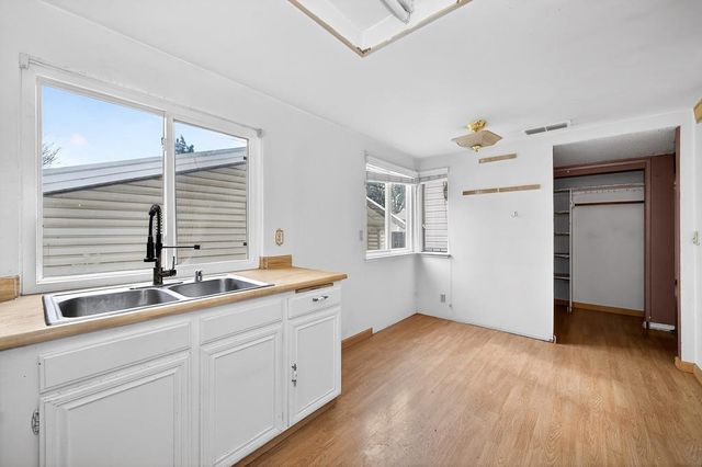 8457 N Star Way, Orangevale, CA 95662