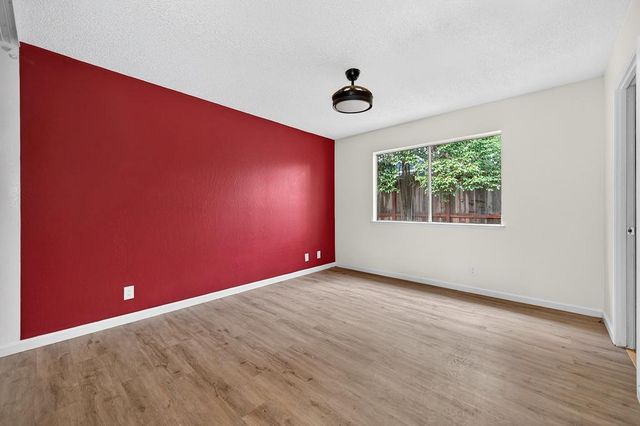 8457 N Star Way, Orangevale, CA 95662