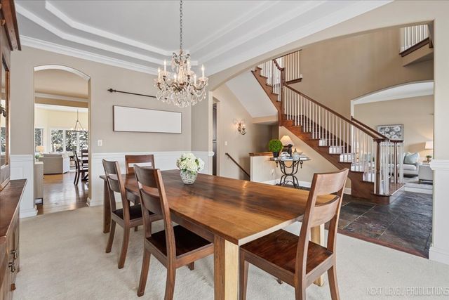 2441 Bird Lane, Batavia, IL 60510