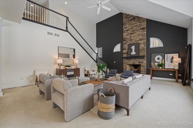 2441 Bird Lane, Batavia, IL 60510