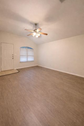 515 Olaf DR A & B, Temple, TX 76504