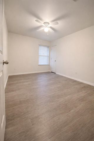 515 Olaf DR A & B, Temple, TX 76504