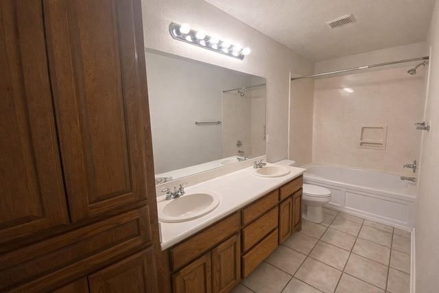 515 Olaf DR A & B, Temple, TX 76504