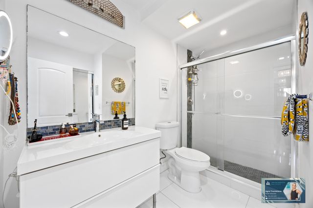 300 Diplomat Parkway 812, Hallandale Beach, FL 33009