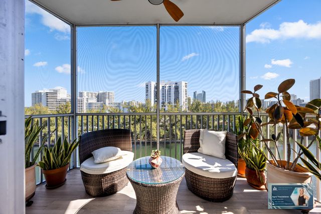 300 Diplomat Parkway 812, Hallandale Beach, FL 33009