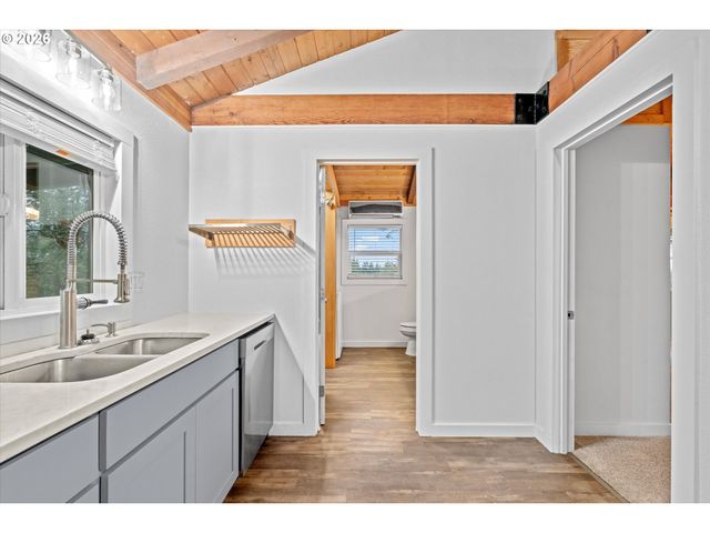 38960 Se RUDE Rd, Sandy, OR 97055