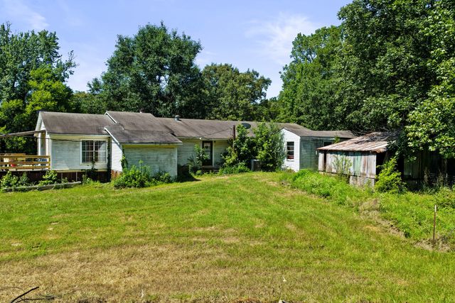1710 COUNTY ROAD 2928, Hughes Springs, TX 75656