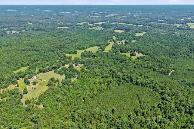 1710 COUNTY ROAD 2928, Hughes Springs, TX 75656