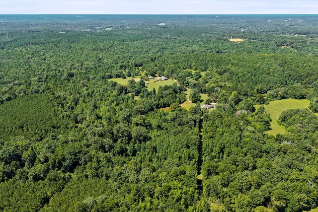 1710 COUNTY ROAD 2928, Hughes Springs, TX 75656
