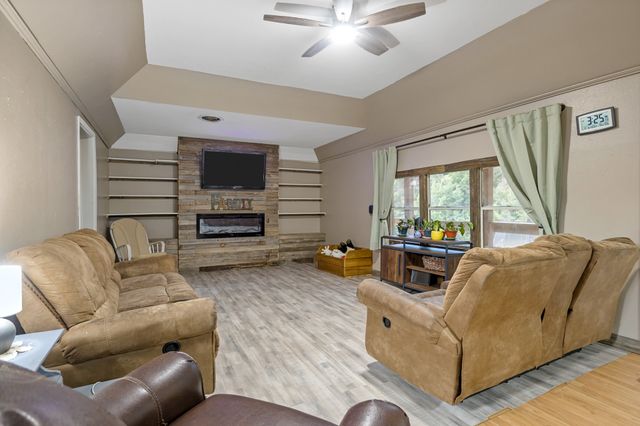 1710 COUNTY ROAD 2928, Hughes Springs, TX 75656
