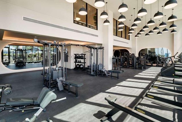 580 72nd St 1712, Miami, FL 33141