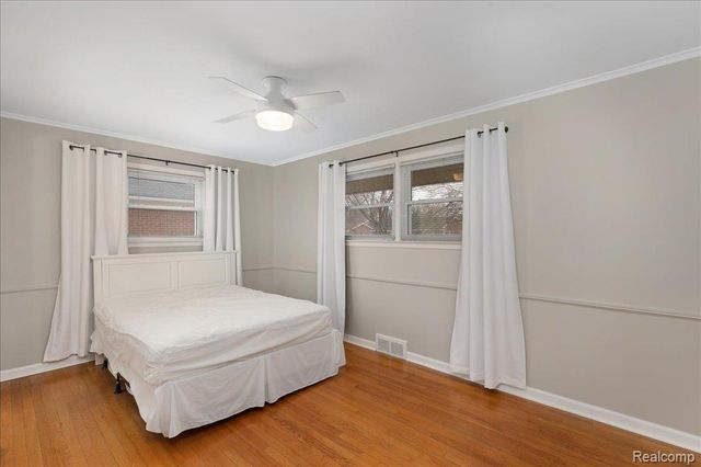 35428 Hathaway Street, Livonia, MI 48150