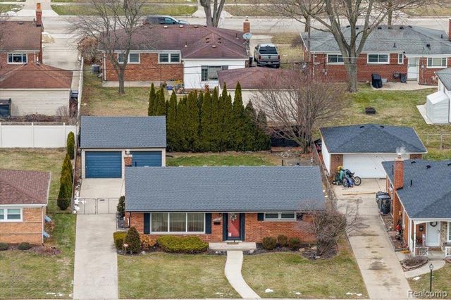 35428 Hathaway Street, Livonia, MI 48150
