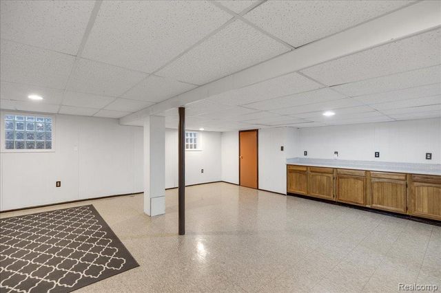 35428 Hathaway Street, Livonia, MI 48150