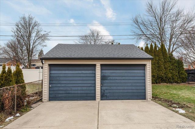 35428 Hathaway Street, Livonia, MI 48150