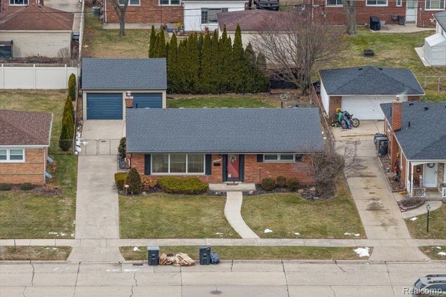 35428 Hathaway Street, Livonia, MI 48150