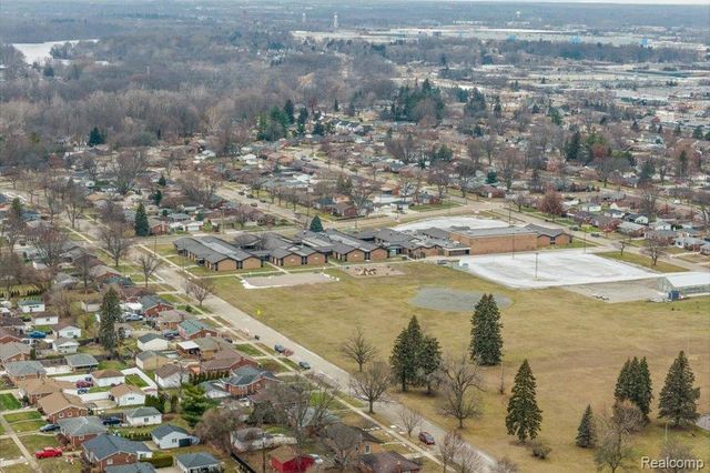 35428 Hathaway Street, Livonia, MI 48150