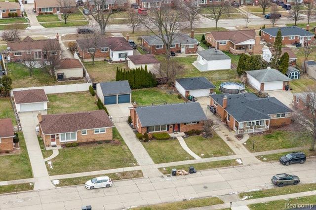 35428 Hathaway Street, Livonia, MI 48150