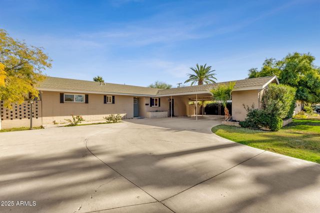 2139 S LA ROSA Drive, Tempe, AZ 85282