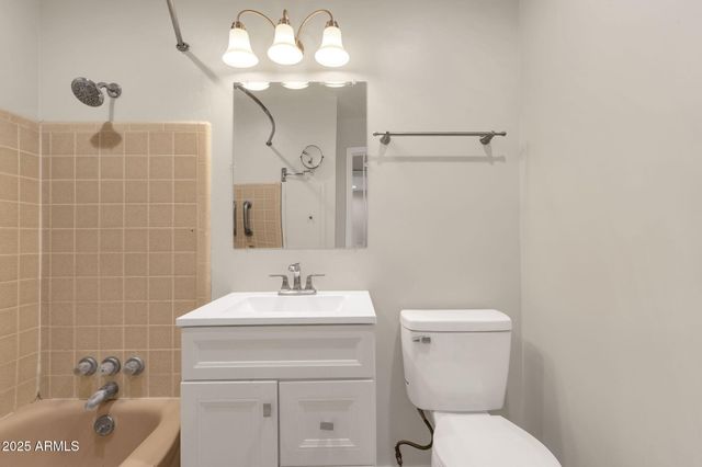 2139 S LA ROSA Drive, Tempe, AZ 85282